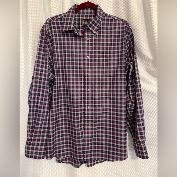 Joseph A Banks Traveler Multicolored Plaid Button Down Shirt Size Large - Picture 1 of 4